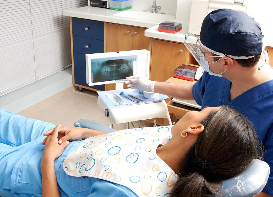 dentist 09